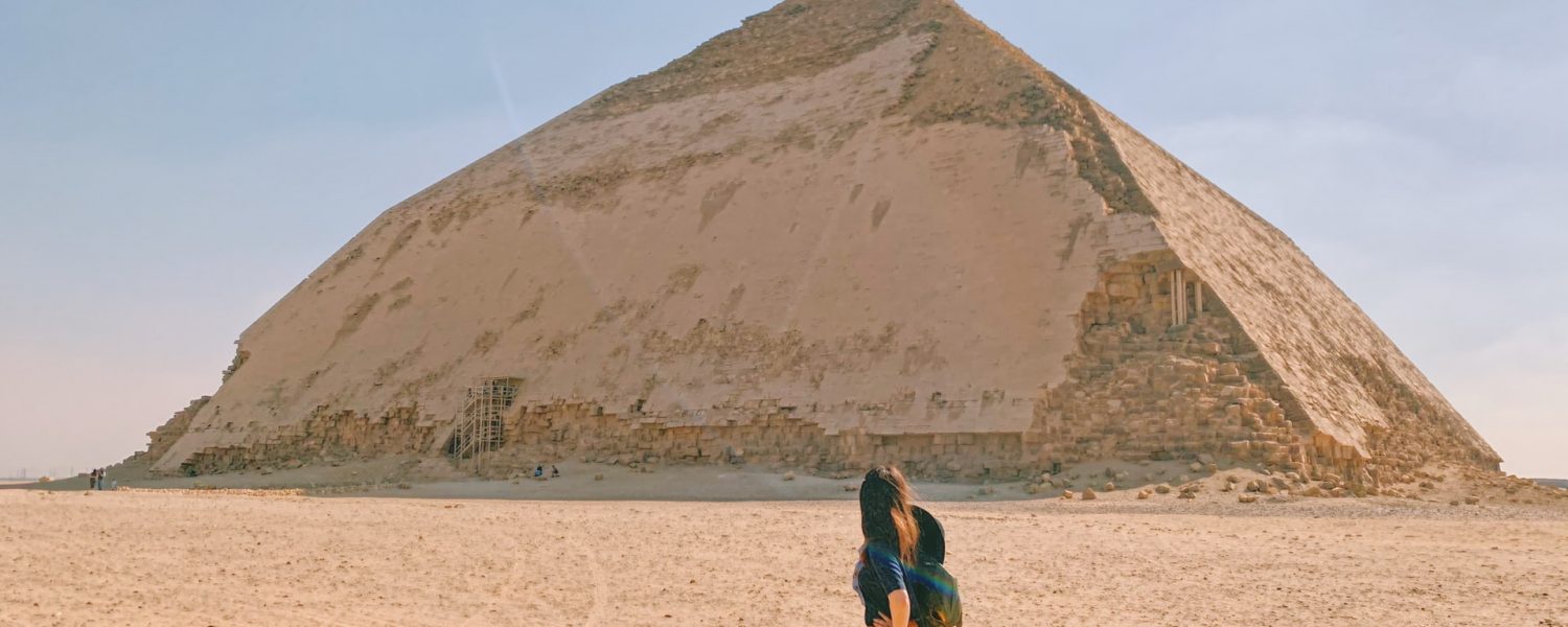 Bent pyramid