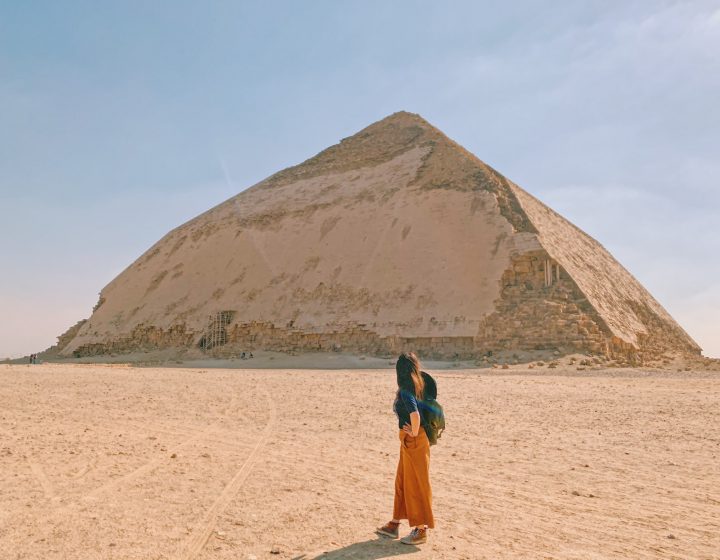 Bent pyramid